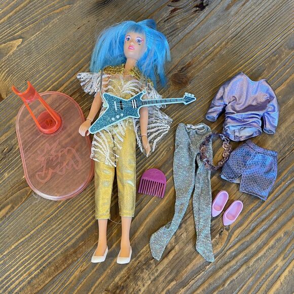 Jem And The Holograms Aja Doll Guitar Stand Music Is Magic Outfit Shoes Comb - Picture 8 of 13